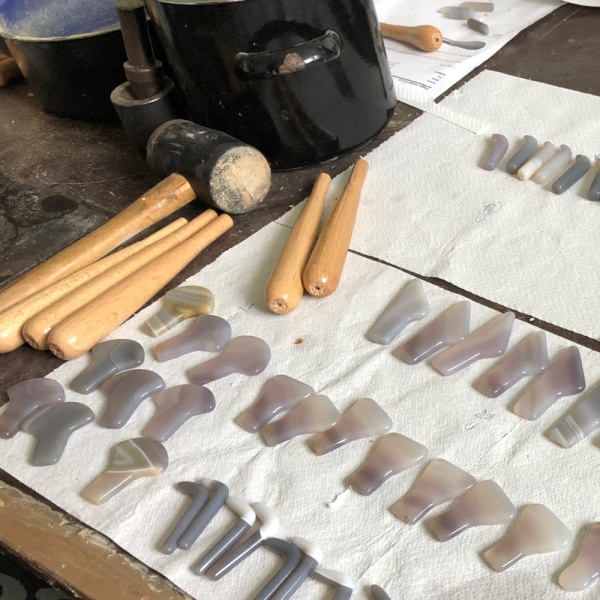 Agate polishing stone repair